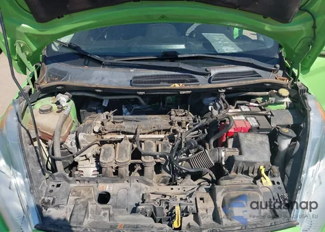 2014 Ford Fiesta Titanium из США, поврежденный, VIN 3FADP4CJ6EM212162